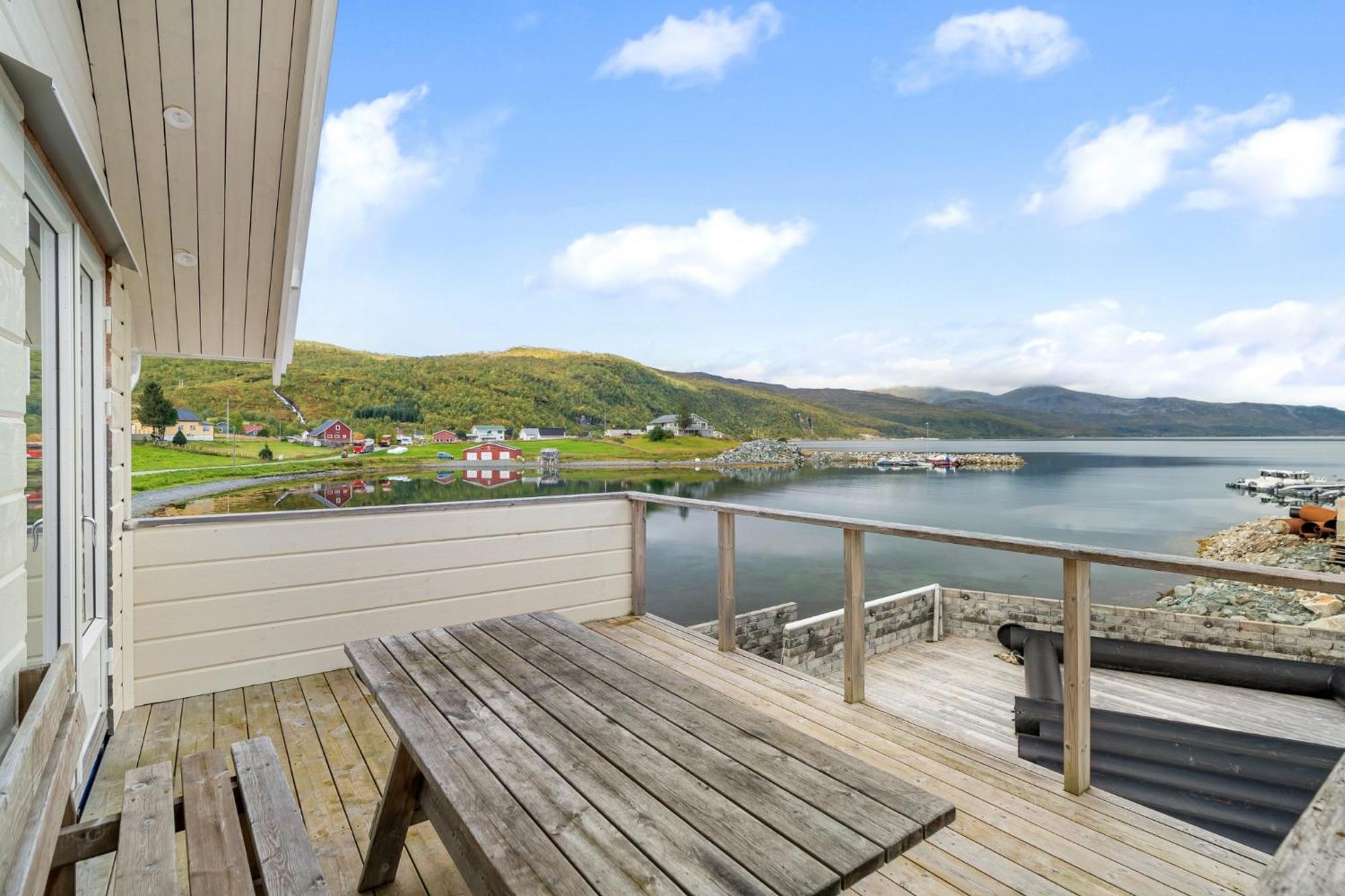 Camp Aurora Villa Karlsøy Eksteriør bilde